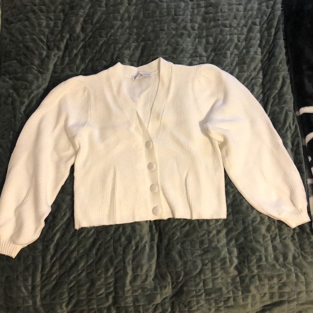 Zara White Button Up Sweater